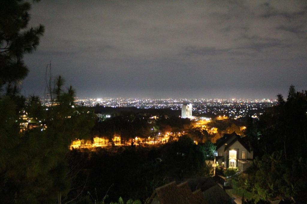 Villa De Bukit Dago *