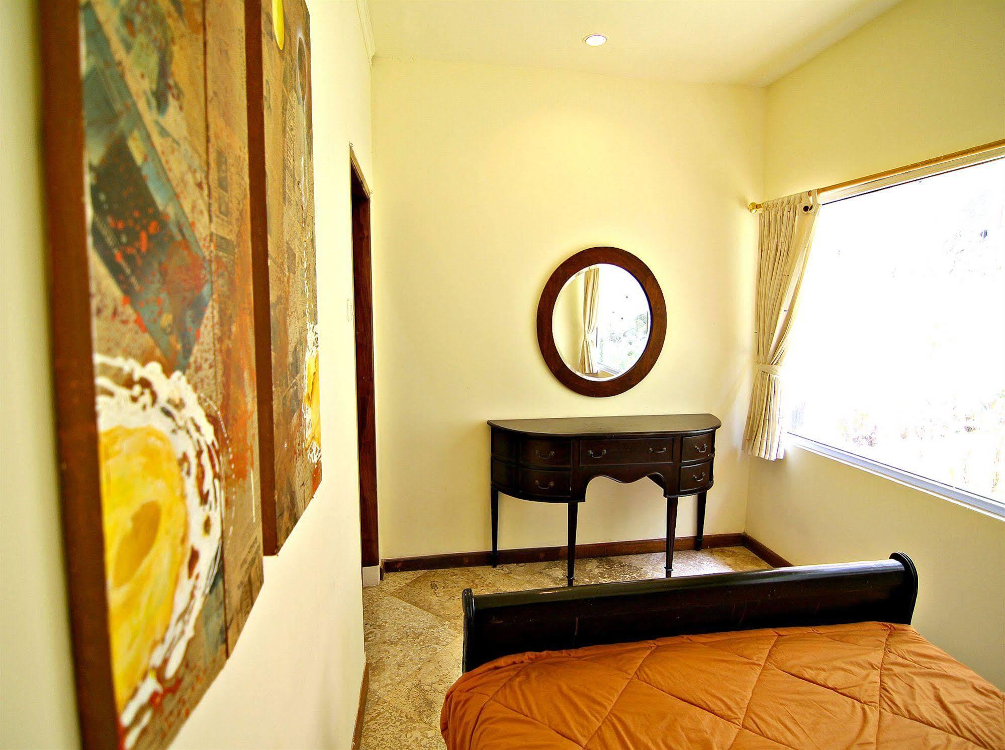 De Bukit Dago Villa